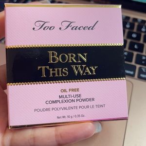 Too faced warm sand powder pressed foundation